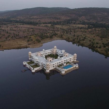 Juesta Lake Nahargarh Palace, Chittorgarh Parsoli Ngoại thất bức ảnh