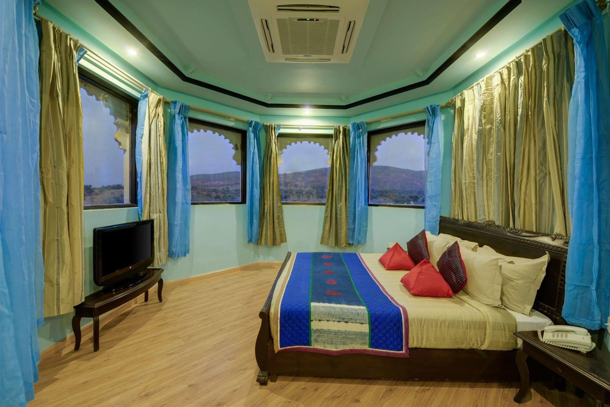 Juesta Lake Nahargarh Palace, Chittorgarh Parsoli Ngoại thất bức ảnh